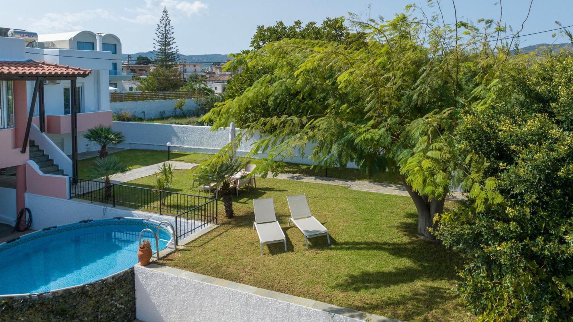 Villa Eleni 100M From The Sea 라페니아나 외부 사진