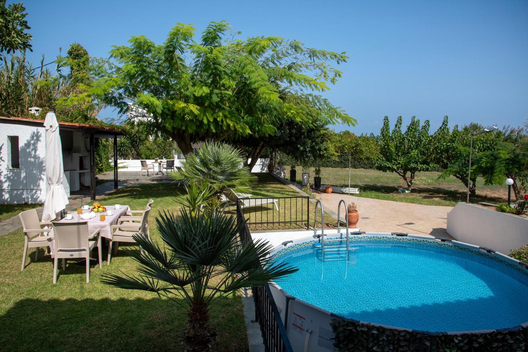 Villa Eleni 100M From The Sea 라페니아나 외부 사진